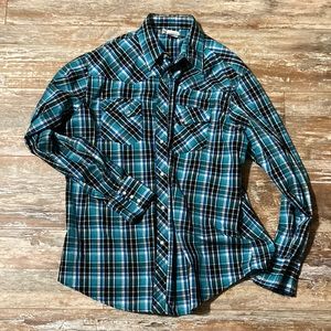 Wrangler Wrancher Button Down Pearl Snap